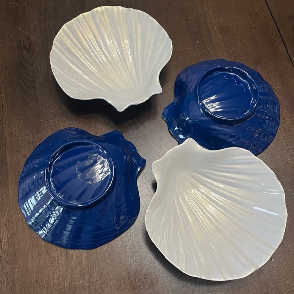 SIGRID OLSEN Melamine scallop Shell Bowls Set of 4 • 6.5” Blue and White Pearl - Picture 8 of 11